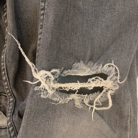 Levis 511 Ripped Jeans - Picture 7 of 11